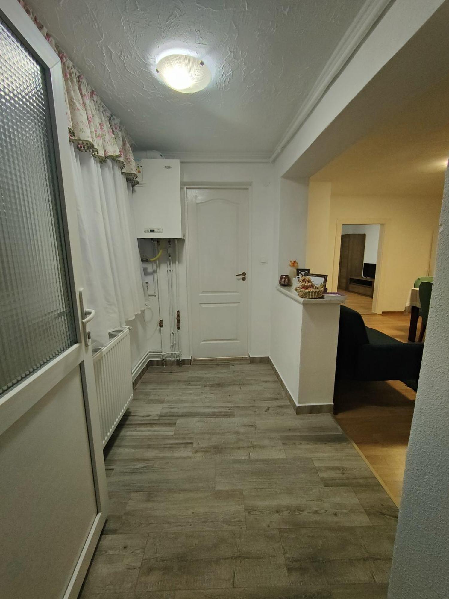 Smile Apartments Σιγκισοάρα Δωμάτιο φωτογραφία